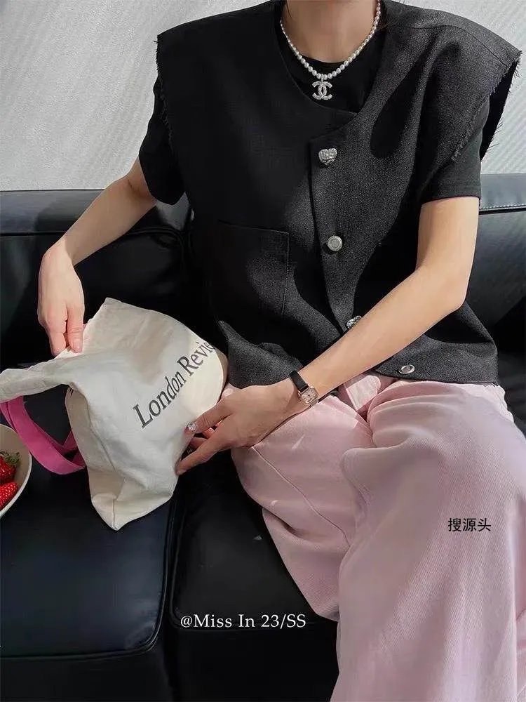 马甲，女装马甲，卡薇尔