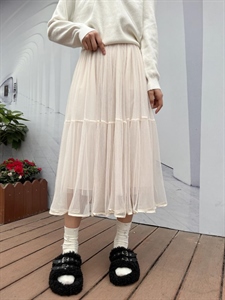 布意情怀档口联系方式-意法服饰城 4楼4161