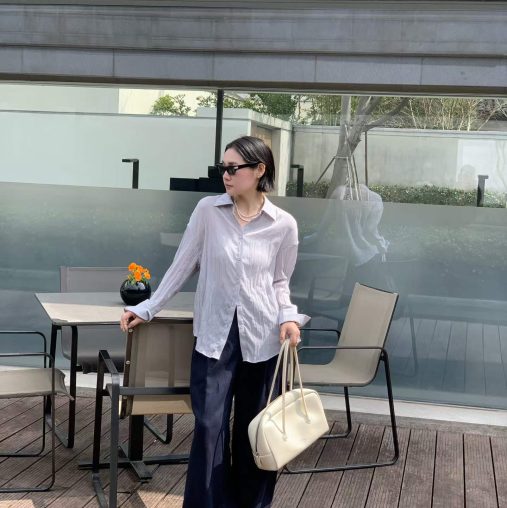 浙江大迷灰奢服饰有限公司